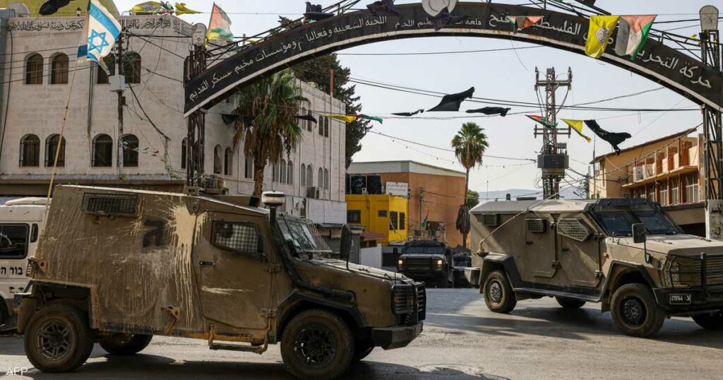الجيش الإسرائيلي يقتحم نابلس.. ويفرض حصارا