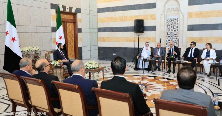 نديم قطيش: اللقاء مع الشرع كان مفاجئا