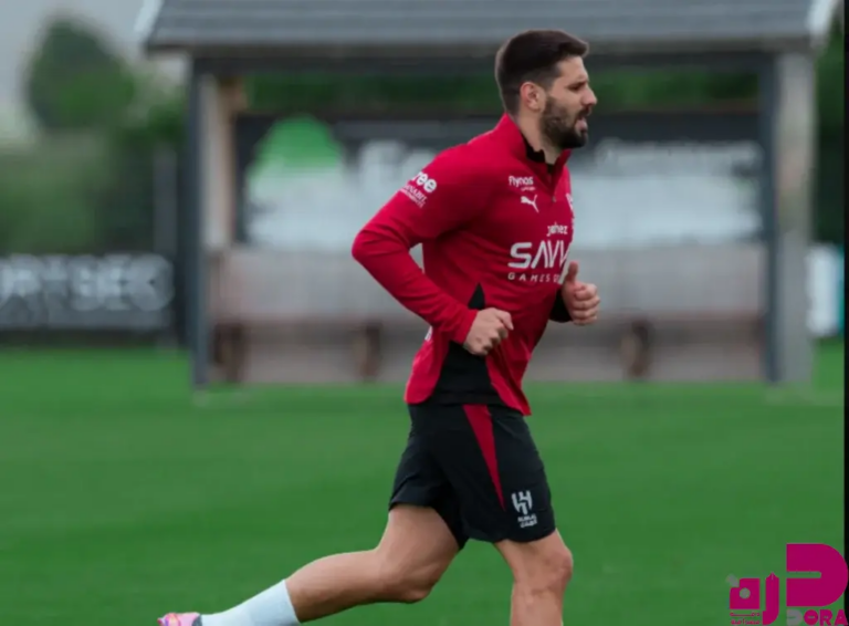 ميتروفيتش في حديث صريح: ألعب رغم الألم.. وطموحي بلا حدود