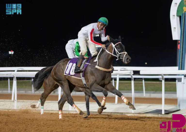 “فالة خير” تظفر بكأس الهدا في الأسبوع الثالث من موسم سباقات الخيل بالطائف