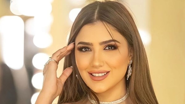 من وحي النجمات.. حقائب مميزة تألقي بها في الصيف من وحي النجمات.. حقائب مميزة تألقي بها في الصيف