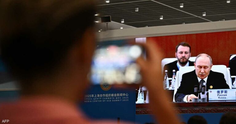 بوتين يشارك قادة شنغهاي تفاصيل لقاء ترامب في ألاسكا