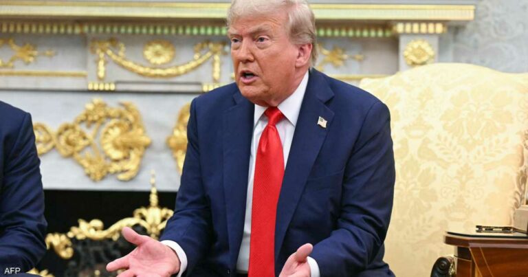 أكسيوس: ترامب محبط من صعوبة ترتيب لقاء بين بوتين وزيلينسكي