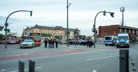 ألمانيا.. إصابة مدرس إثر حادث طعن في معهد مهني