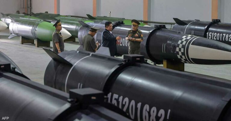 بيونغ يانغ تختبر محركا صاروخيا يعزز قدراتها النووية