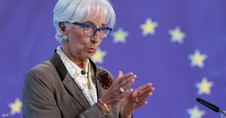 المركزي الأوروبي يبقي على الفائدة في ظل مأزق فرنسا السياسي