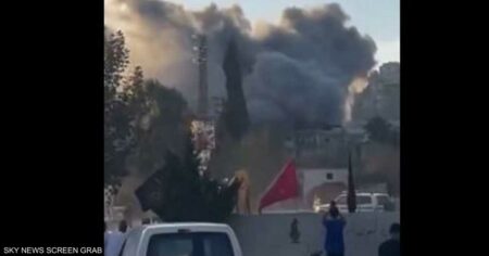 فيديو.. الجيش الإسرائيلي يشن ضربات مكثفة على جنوب لبنان