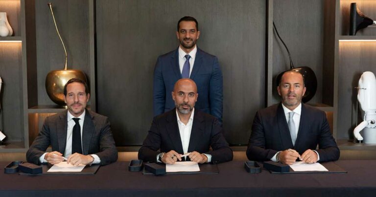 أَرادَ الإماراتية تستحوذ على ريجال البريطانية لتنويع أنشطتها