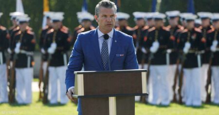 بعد استدعاء هيغسيث مئات الجنرالات.. ترامب: أحب هذا الاجتماع