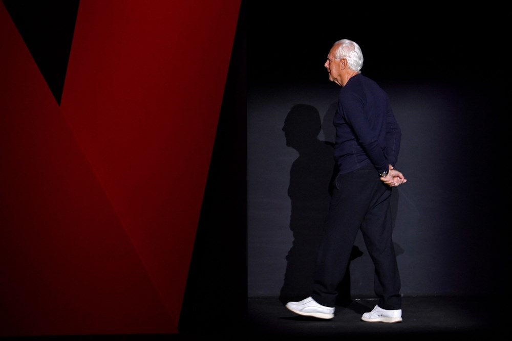 جورجيو أرماني.. مايسترو الأناقة يرحل عن 91 عاماً