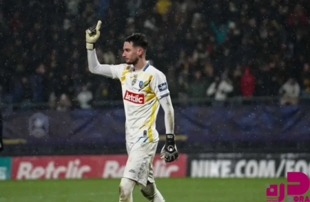 الهلال يضم الحارس الفرنسي الشاب ماتيو باتويي بعقد رسمي لمدة عامين