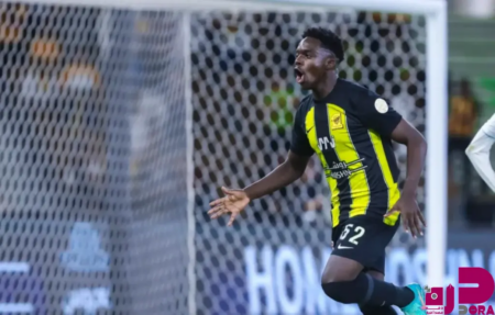 طلال حاجي يواصل مشواره مع الرياض بعد اتفاق جديد مع الاتحاد