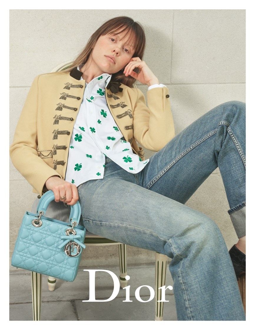 «Dior» تطلق حملة «Lady Dior» الجديدة