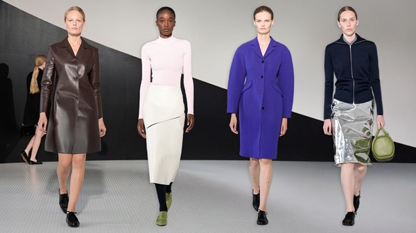من ميلانو.. رؤية جديدة بروح «JIL SANDER» مع سيمون بيلوتي من ميلانو.. رؤية جديدة بروح «JIL SANDER» مع سيمون بيلوتي