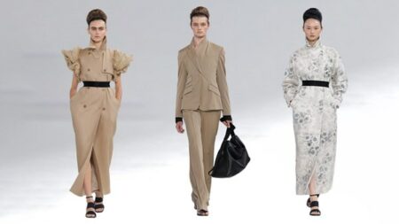 «MAX MARA» لربيع وصيف 2026.. «MAX MARA» لربيع وصيف 2026..