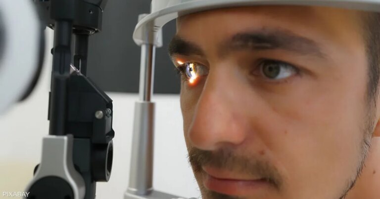 شريحة ذكية تعيد البصر للمكفوفين.. كيف ذلك؟