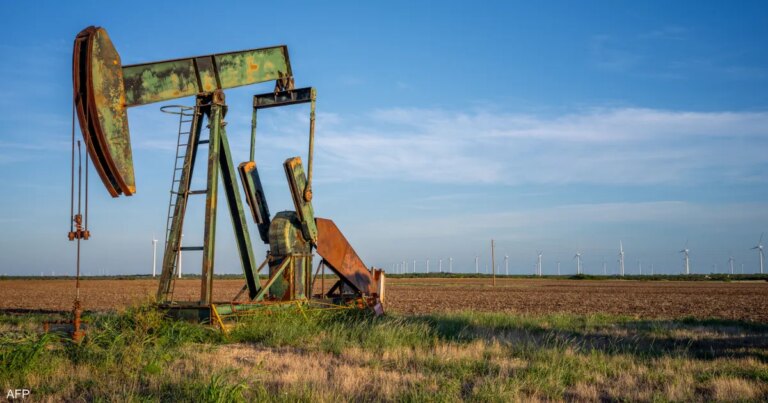 النفط يرتفع على وقع اتفاق تجاري وشيك بين أميركا والصين