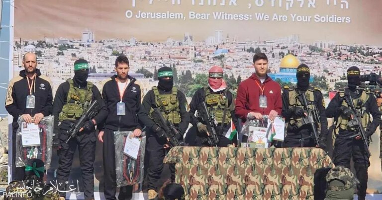 قيادي في حماس يكشف موعد الإفراج عن الرهائن في غزة