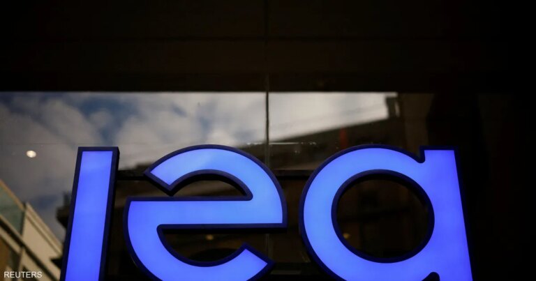 وكالة الطاقة: فائض الإنتاج يحد من تأثير العقوبات على النفط