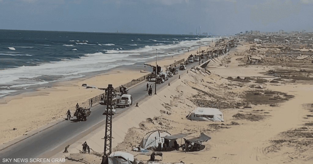 الجيش الإسرائيلي يغلق ممرا متاحا للمتجهين شمالا من جنوب غزة