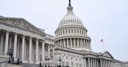 بعد فشل مشروع التمويل.. الحكومة الأميركية تتجه للإغلاق