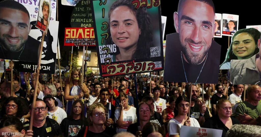 بعد تكرار "زلة نتنياهو".. عائلات الرهائن تطالب بتوضيح