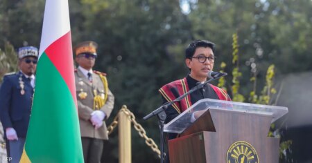 رئيس مدغشقر يعلن عن محاولة "لانتزاع السلطة بشكل غير قانوني"