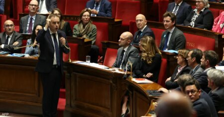 لتفادي حجب الثقة.. الحكومة الفرنسية تعلق إصلاح نظام التقاعد