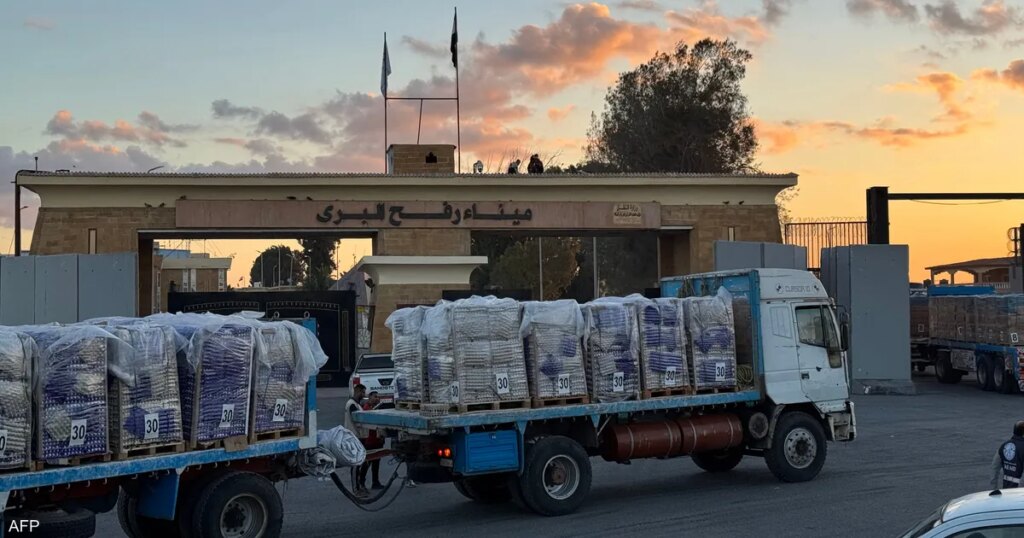 مصدر فلسطيني: إسرائيل ترفض فتح معبر رفح أو تسليمه