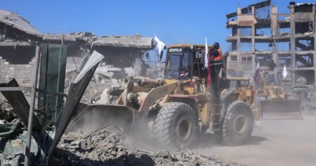 حماس تكشف سبب تأخر إعادة ما تبقى من رفات الرهائن