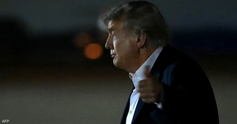 ترامب يطالب وزارة العدل بتعويضات قدرها 230 مليون دولار