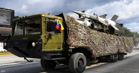 مادورو: نمتلك 5 آلاف صاروخ روسي لمواجهة التهديدات الأميركية