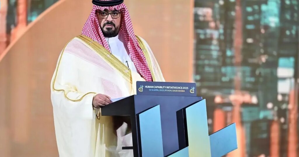 وزير الاقتصاد السعودي يتوقع نموا بـ 5.1% في 2025