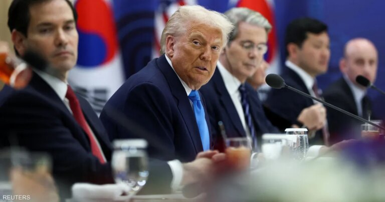 ترامب يلمّح إلى خفض الرسوم على الصين قبل لقائه شي