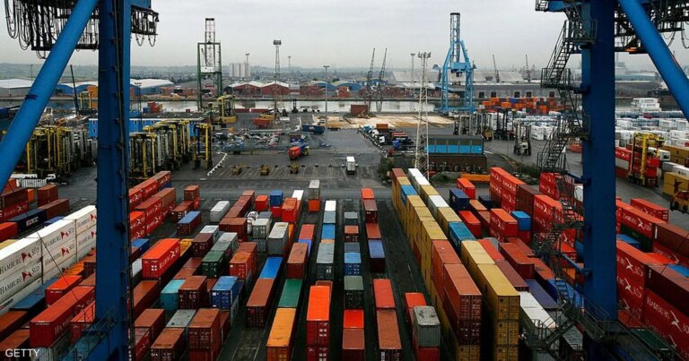 أزمة الشحن تتفاقم: بكين وواشنطن تتبادلان الرسوم على السفن