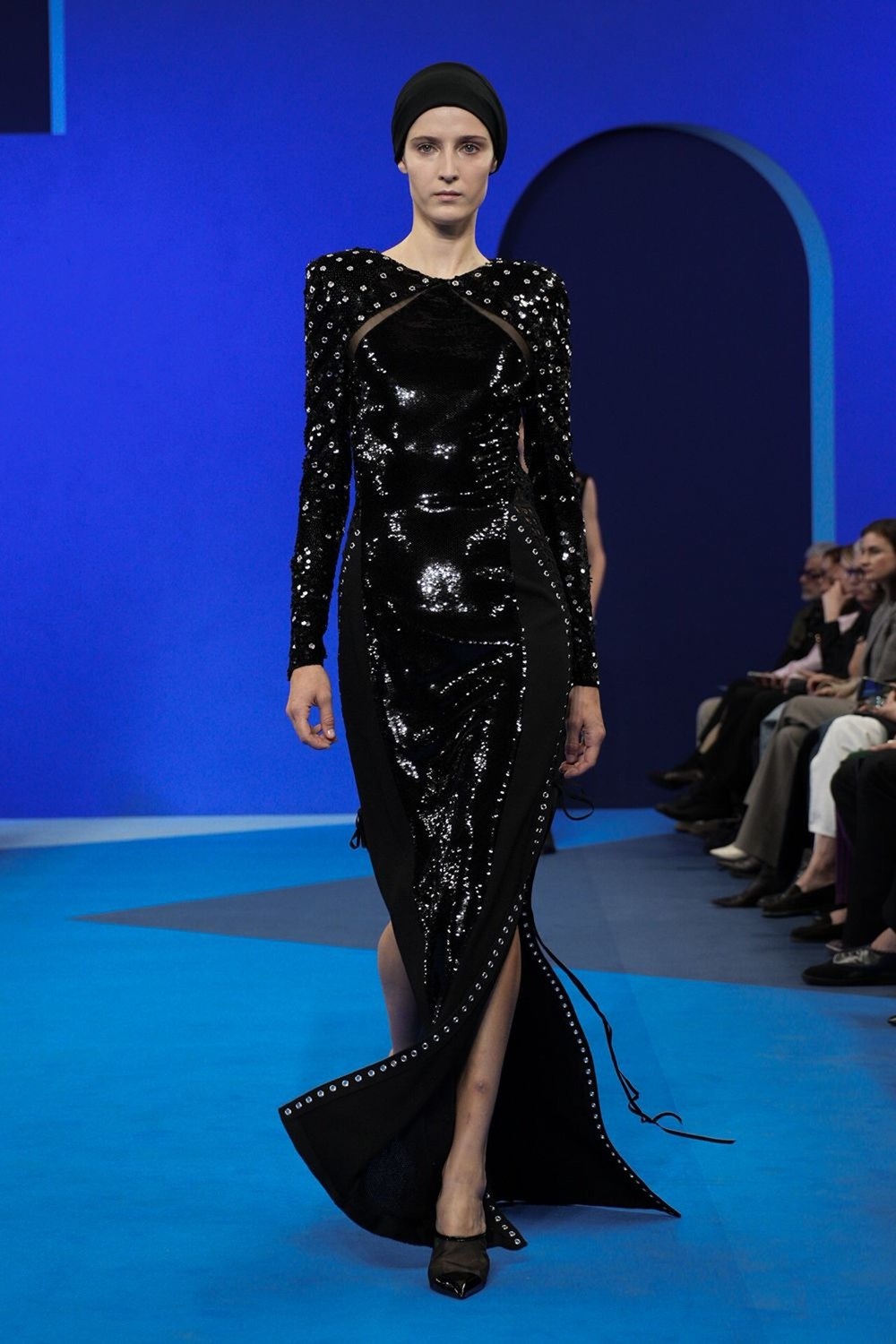 مجموعة «Lanvin» لربيع وصيف 2025.. عودة إلى الأناقة