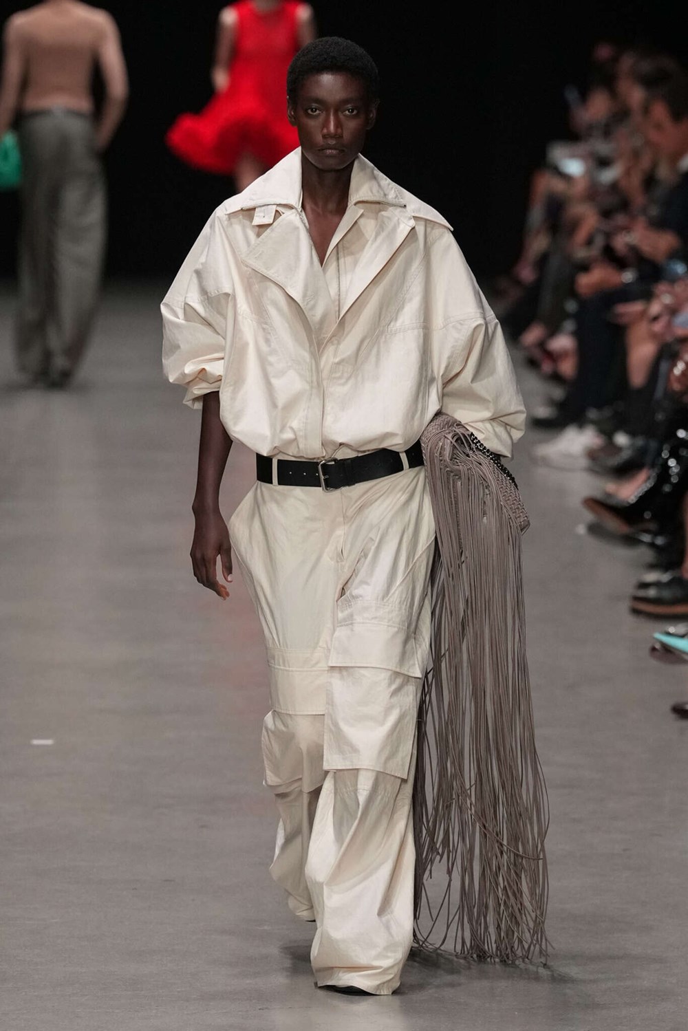 مجموعة «STELLA MCCARTNEY 2026».. الأناقة تندمج مع الوعي