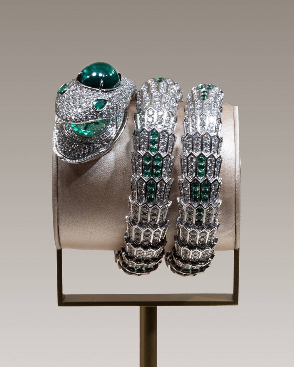 «بولغري» تحتفل بـ«سربنتي إنفينيتو».. في مومباي