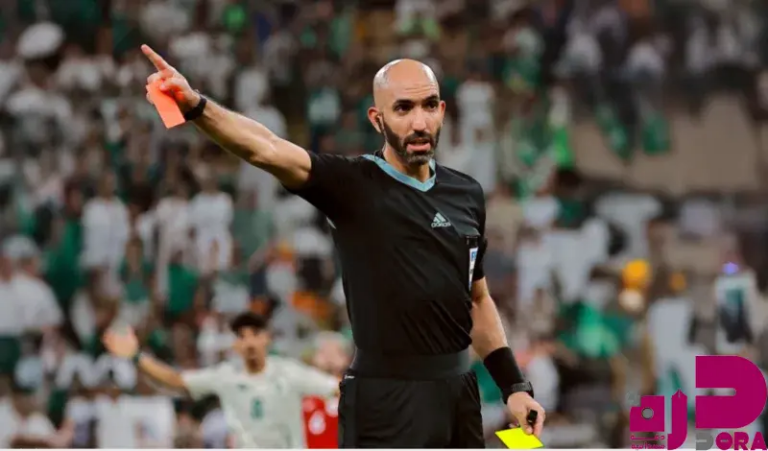 تكريم كويتي لطاقم مباراة السعودية وإندونيسيا في الملحق الآسيوي