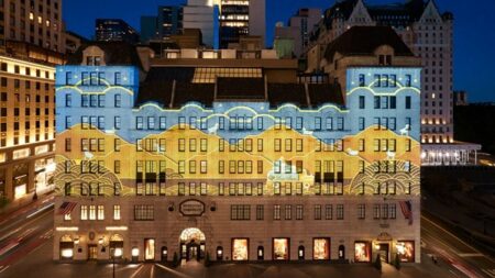 «Loro Piana».. تحتفي بالفخامة في نيويورك.. عبر عرض فني نابض بالحياة «Loro Piana».. تحتفي بالفخامة في نيويورك.. عبر عرض فني نابض بالحياة