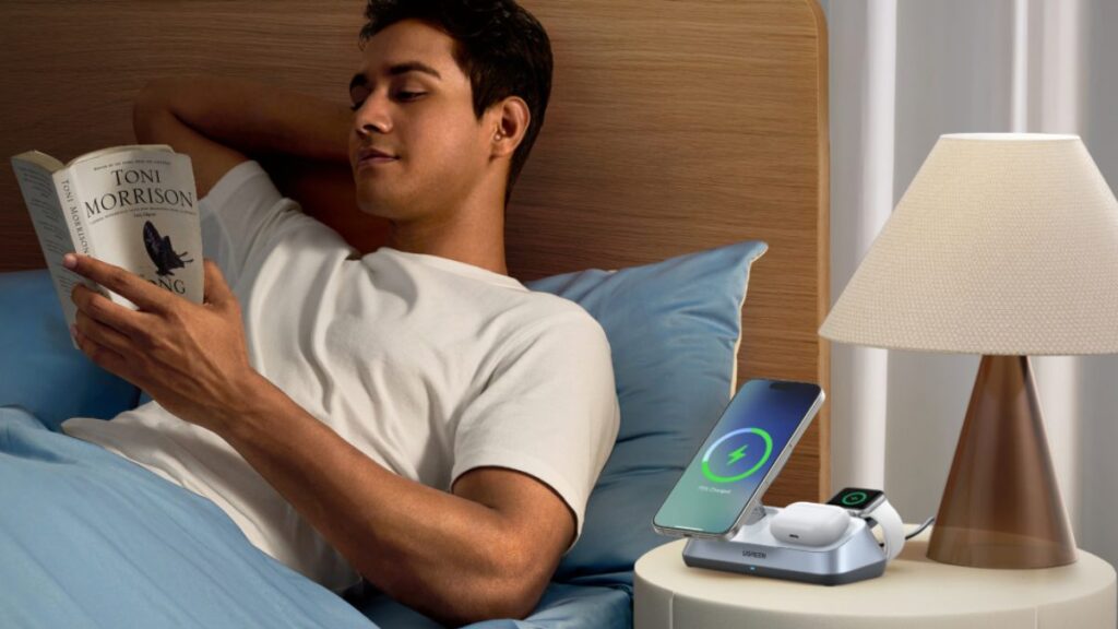 قاعدة الشحن اللاسلكي MagFlow القادرة على شحن 3 أجهزة معا