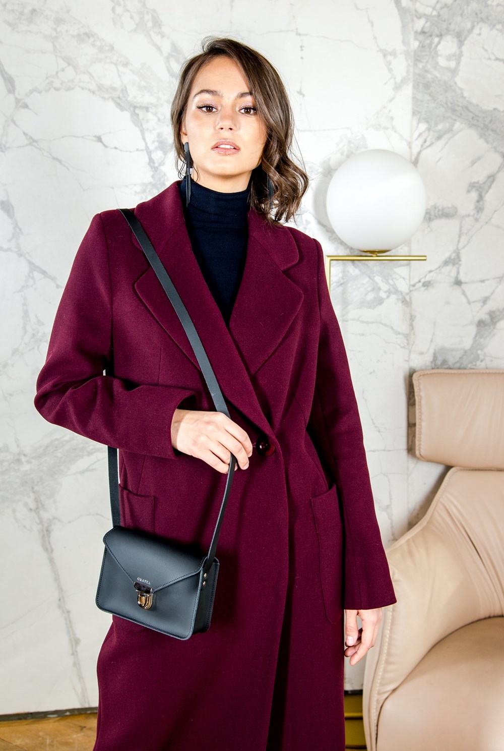 بعيدًا عن الأسود.. ألوان تخطف الأنظار هذا الموسم