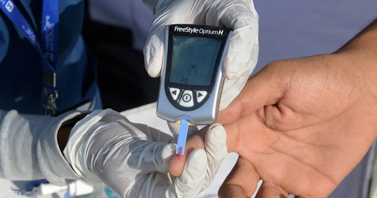 السكر يرتفع بصمت.. 8 إشارات تخبرك بما يجري في جسمك