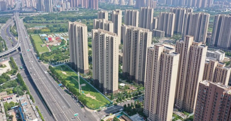 بلومبرغ: الصين تدرس إطلاق حزمة تحفيز جديدة للقطاع العقاري