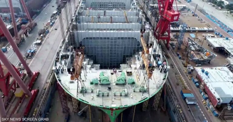 الصين تعلق "رسوم الموانئ الخاصة" على السفن الأميركية