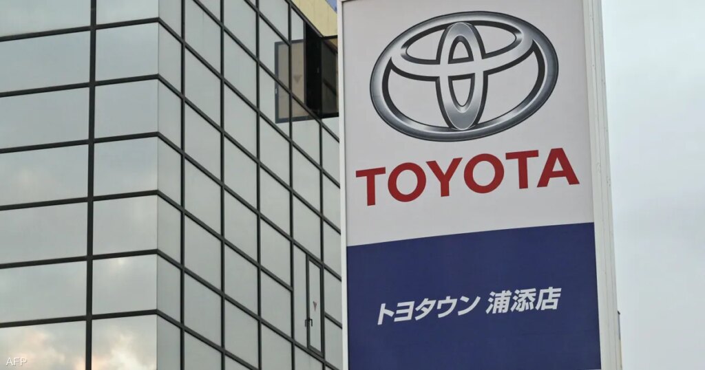 سهم تويوتا يتراجع تحت ضغط الرسوم وخيبة توقعات الأرباح