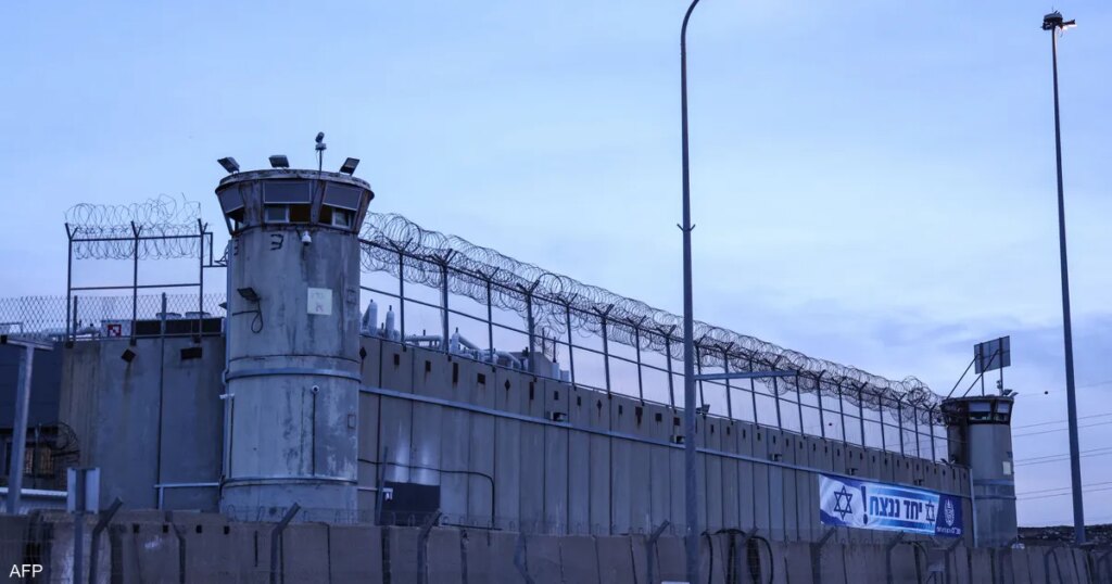 "راكيفيت".. سجن إسرائيل السري في "الظلام"