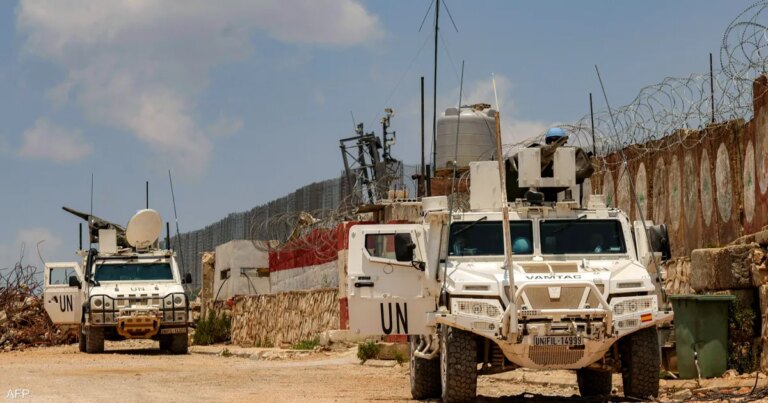 إطلاق نار على "اليونيفل" جنوب لبنان.. وإسرائيل تعلق