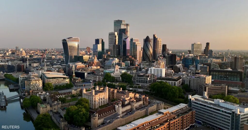 النمو الاقتصادي في بريطانيا يتراجع في الربع الثالث