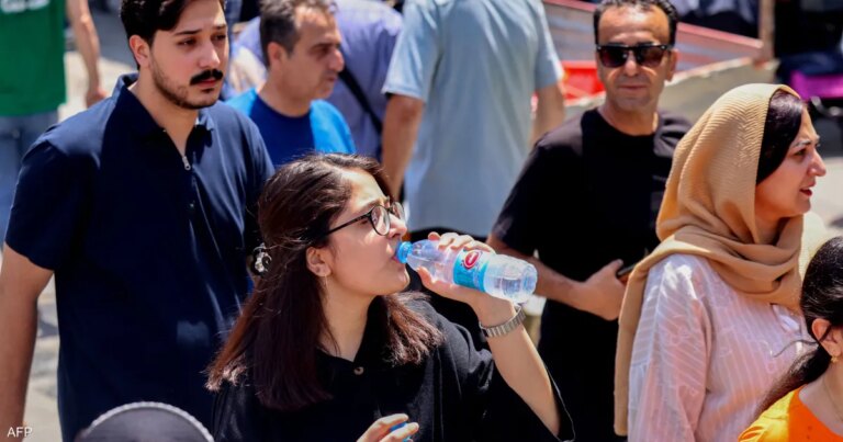 طهران تواجه خطر نفاد مياه الشرب بسبب "جفاف تاريخي"